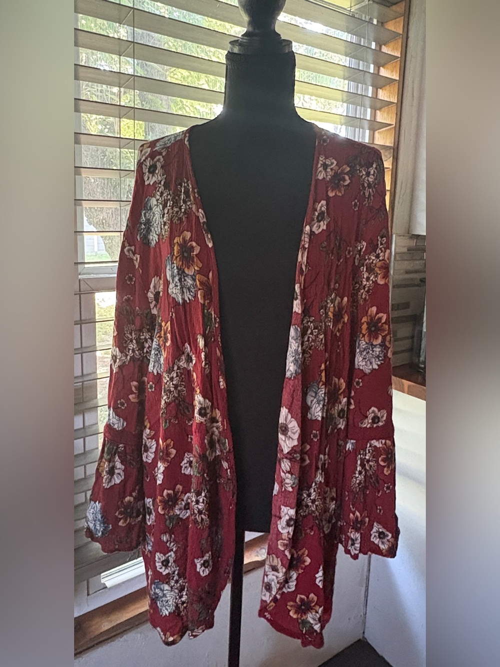 Women's Floral Open-Front Burgundy Cardigan